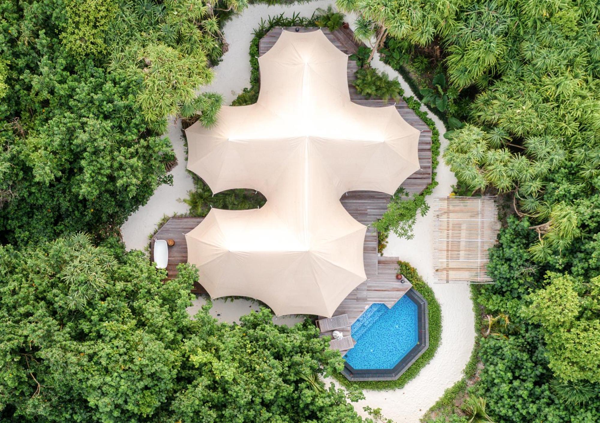Bileffahi Sirru Fen Fushi Private Lagoon Resort Maldives מראה חיצוני תמונה